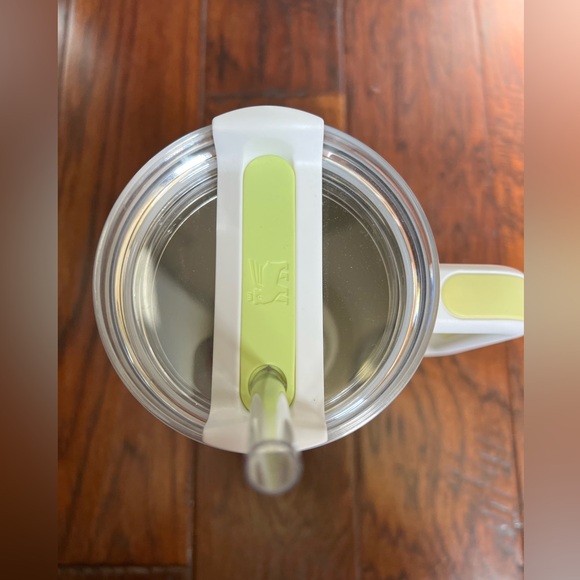 Limited Edition Stanley 40oz Quencher H2.0 - Picture 7 of 8